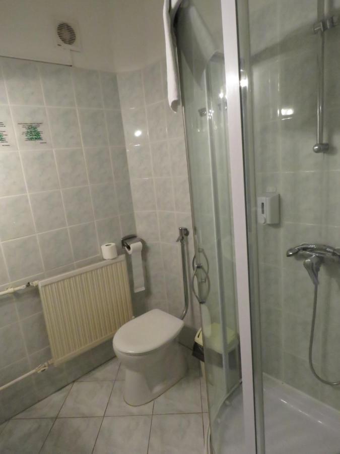 Thermal Apartmanhaz Komárom Exterior foto