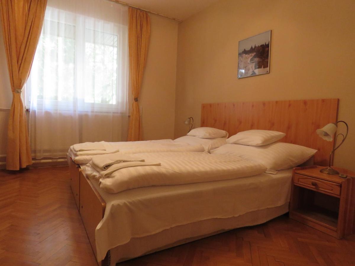 Thermal Apartmanhaz Komárom Exterior foto
